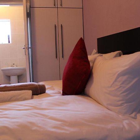 Davilla Guest House Mazenod Exterior foto