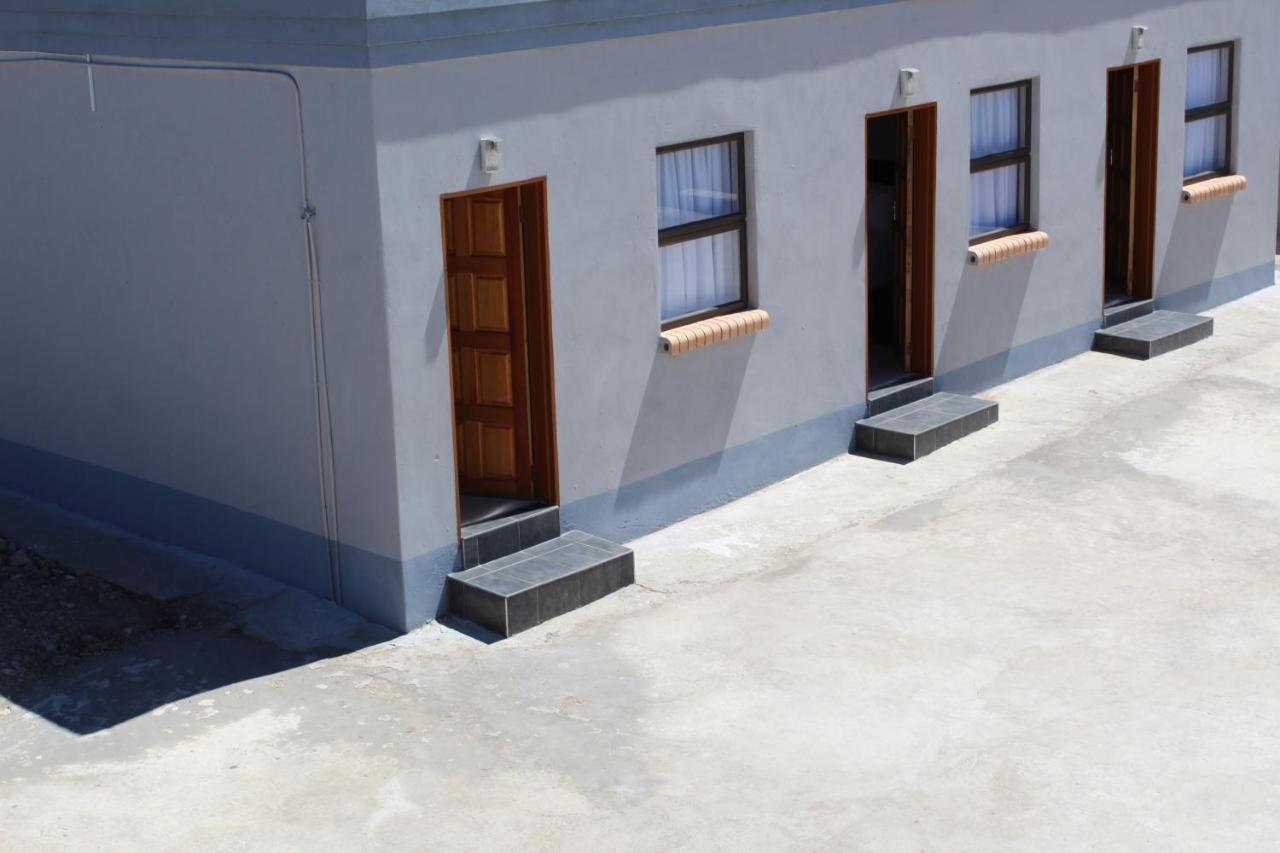 Davilla Guest House Mazenod Exterior foto
